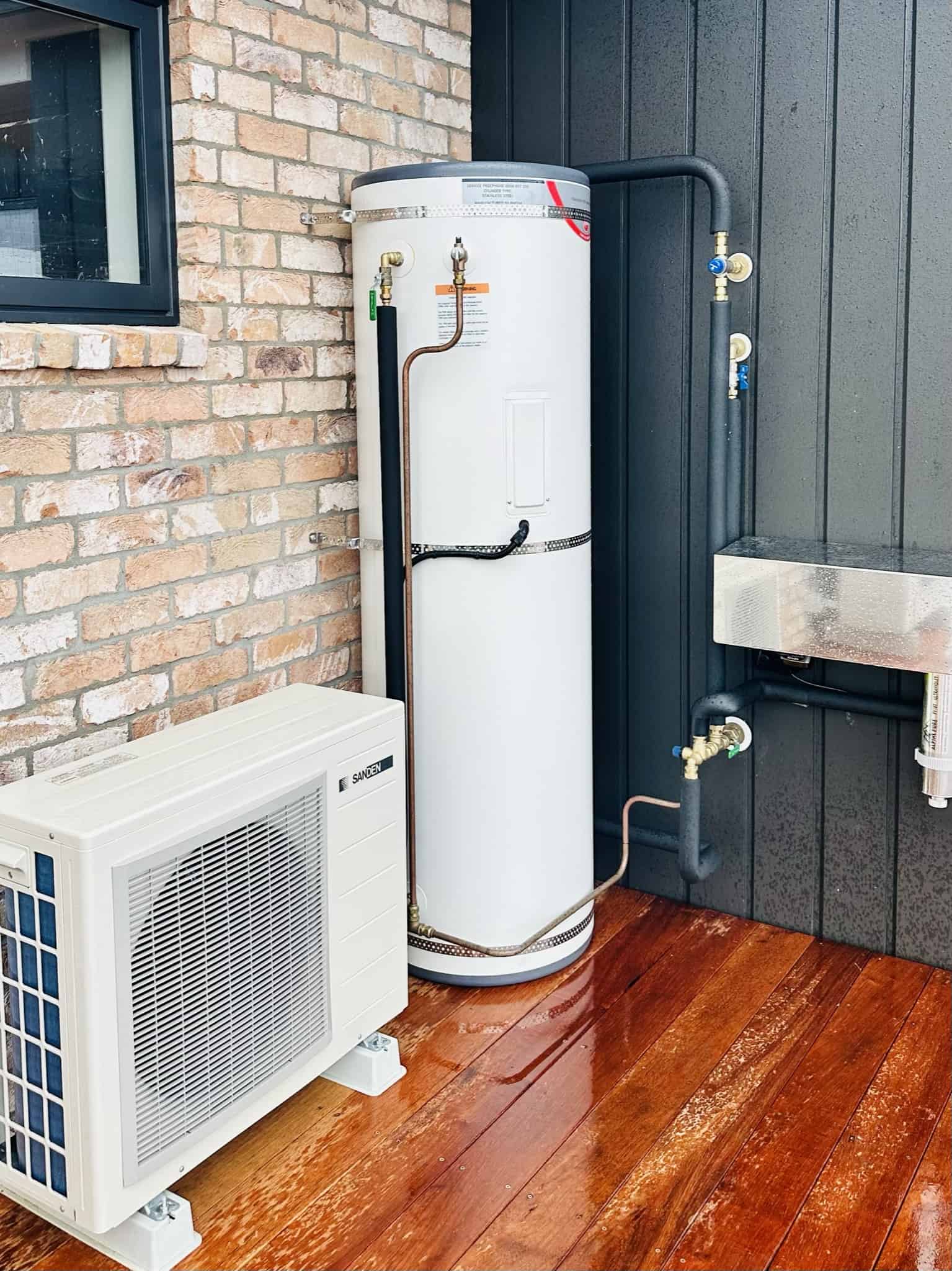 ecoplus heat pump hot water cylinder installed by regency plumbing