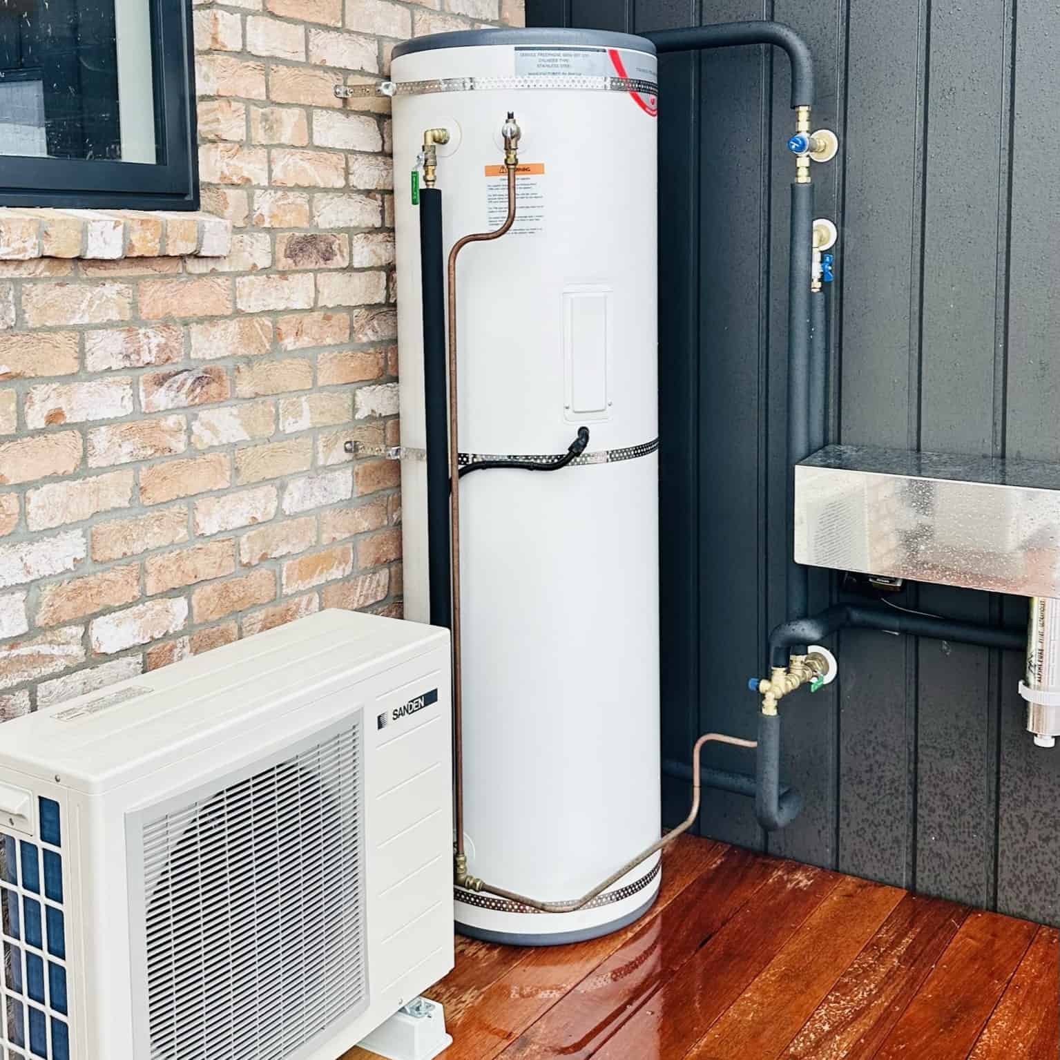 ecoplus heat pump hot water cylinder - more efficient hot water heating