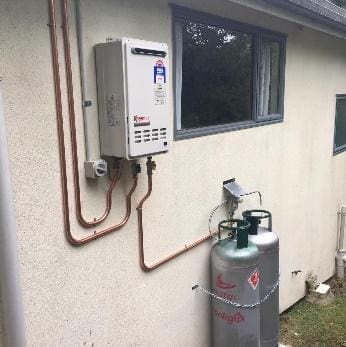 Choosing a new water heater? Find out which is right for your home – gas or electric